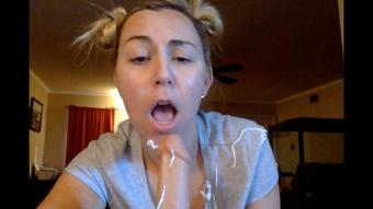 Daddy Daughter Blowjob: Loose Tooth (TABOOTHA_QUEENx)