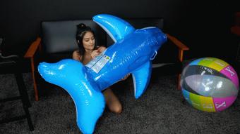 Tenekka Inflates Beachball and Whale (Custom Fetish)