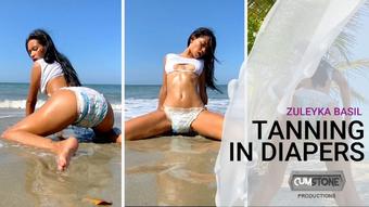 TANNING IN DIAPERS (zuleyka basil)