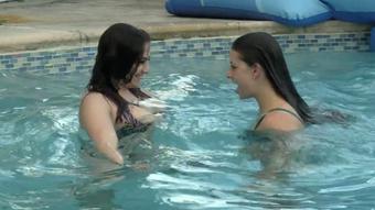 Gia & Indica - Swimming & Breath Holding (Ginary)