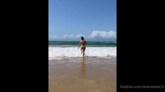 shanteldee12 01 09 2020 812386209 Tits out at the beach  (shanteldee12)