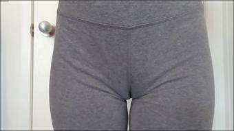 Clair Elizabeth Camel Toe Close Up (Clair Elizabeth)
