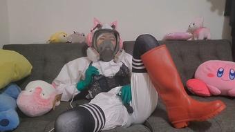 Masturbating in PPE gear and lingerie (SleepyBabeZzz)