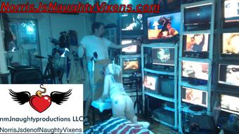 Blond Bitch sucks me off in my cinema (nmjnaughtyvixens)